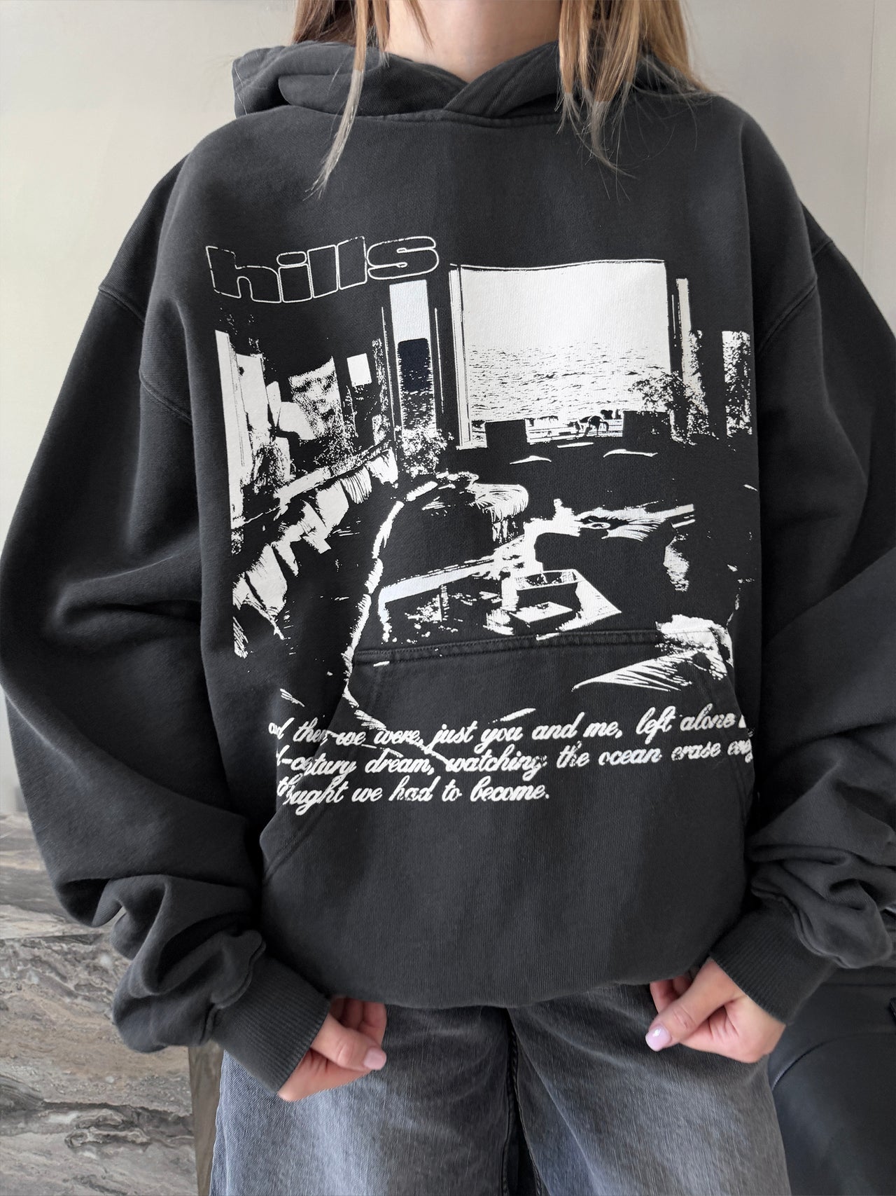 INTERIOR HOODIE (washed black)