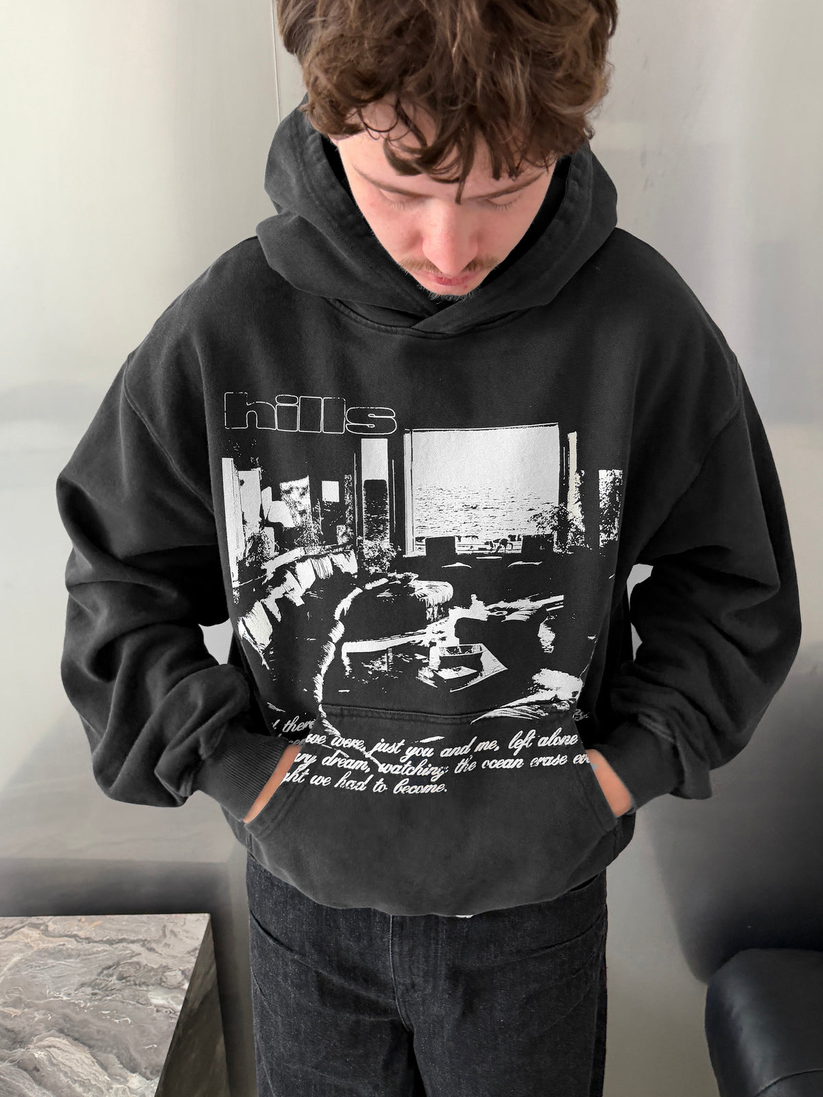 INTERIOR HOODIE (washed black)