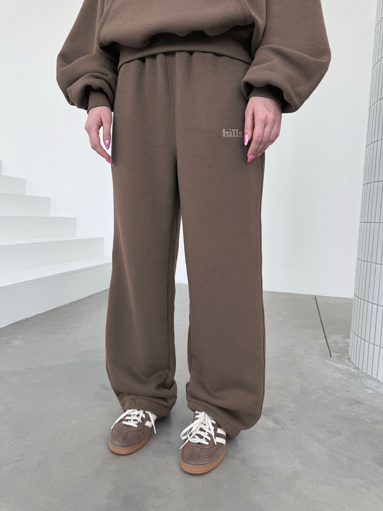 BASIC SWEATPANTS (brown)